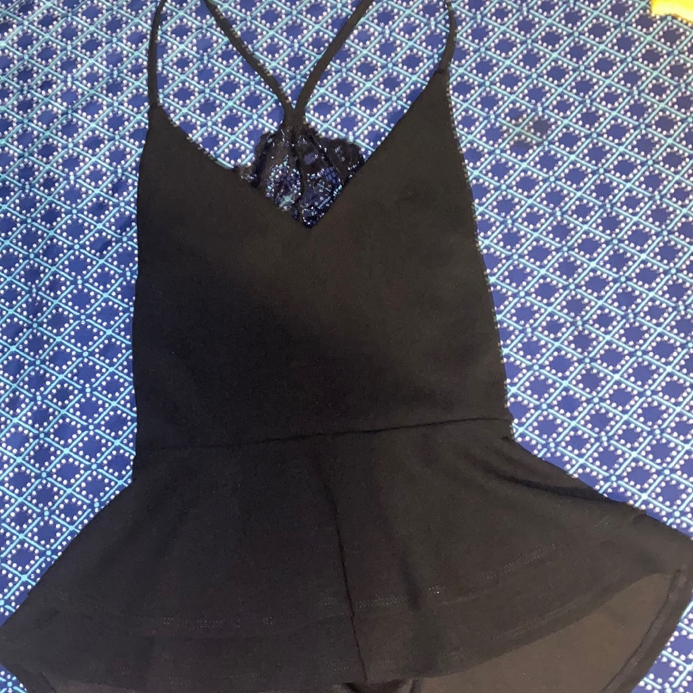NWT Women’s rue 21 top